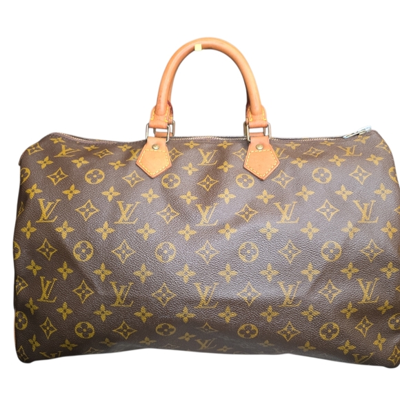 Louis Vuitton Handbags - Louis Vuitton Speedy 40